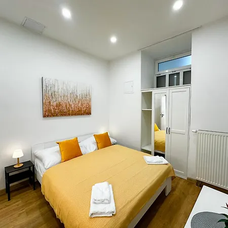 Krakovka Apartamento *